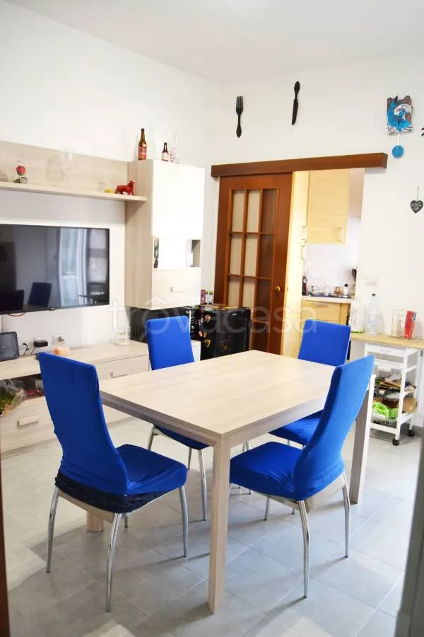 Salle à manger - Apartment with Balcony in Central Rivoli