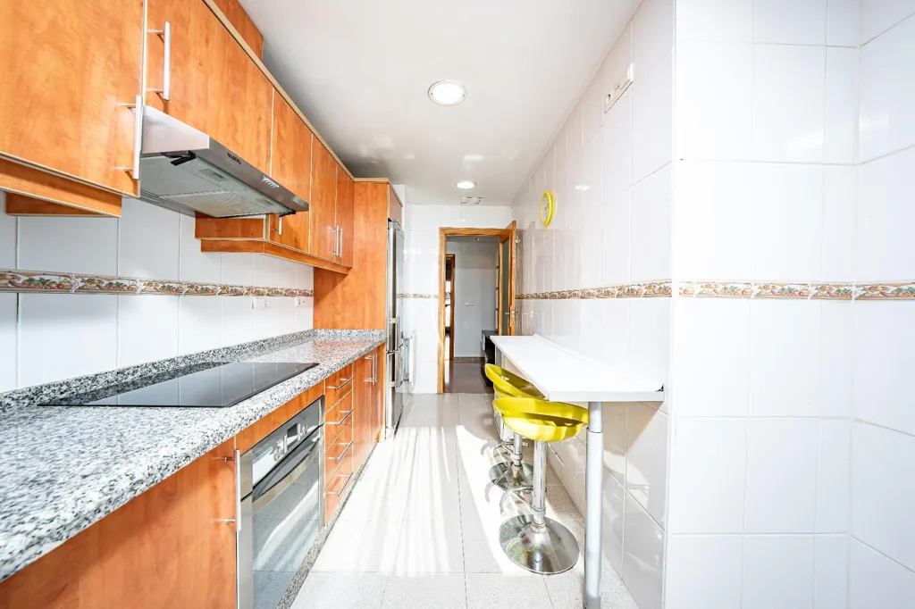 Köök - Penthouse with Private Terraces in Alicante
