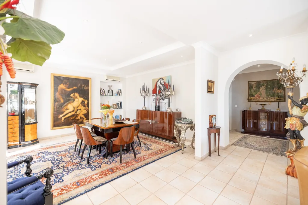 Salle à manger - Villa avec Piscine et Vue Mer à Nice