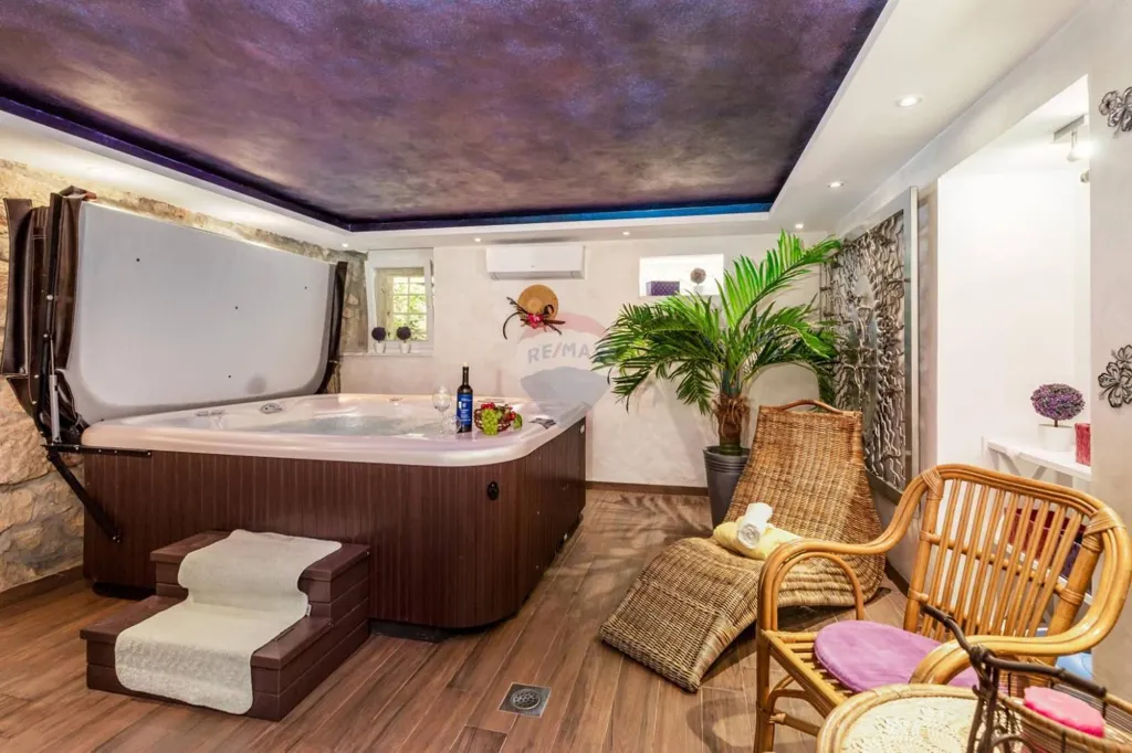 Toad - Villa with Sea View in Tribalj