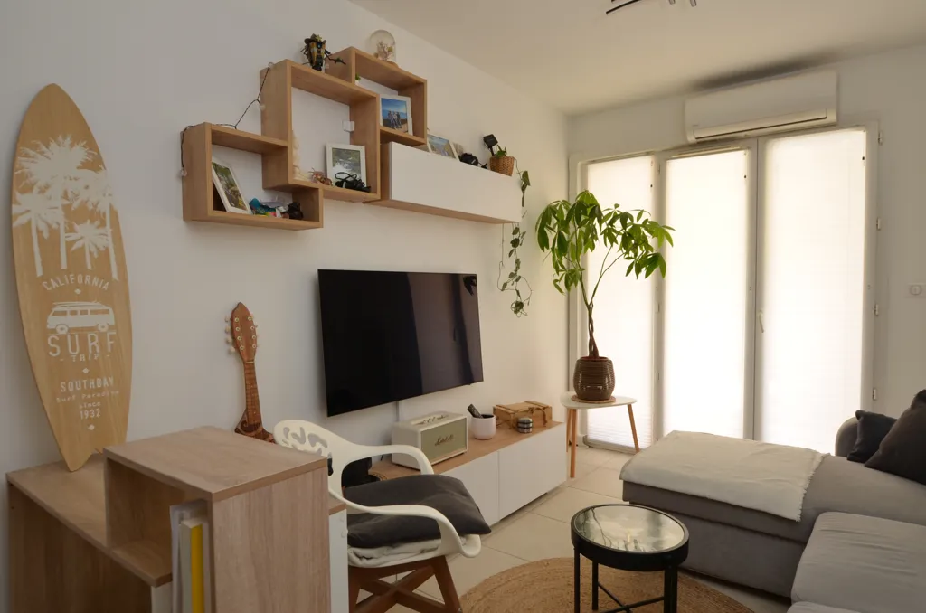 Séjour - Appartement T2 avec Terrasse à Vauvert