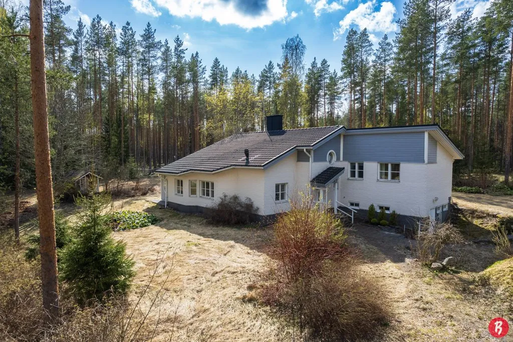 Välivaade - Architect-Designed Home with Sauna in Sykärä