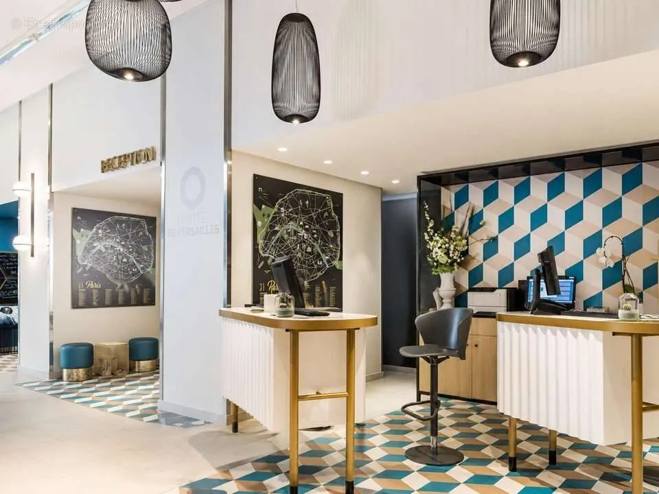 Entrée - Appartement T1 en Résidence de Tourisme à Paris 15e