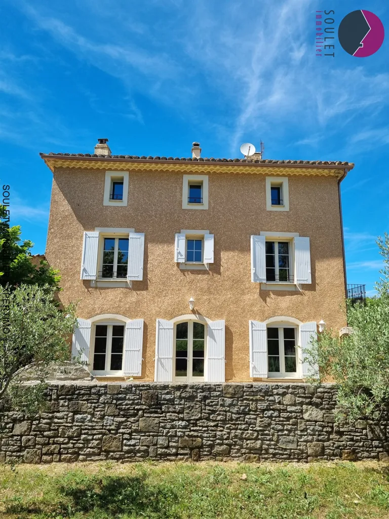 Välivaade - Villa with Pool and Garden near Malaucène