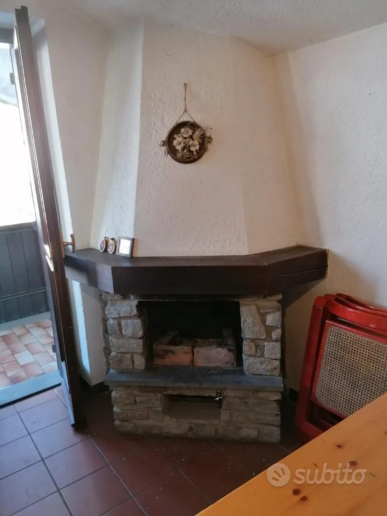 Elutuba - Furnished Apartment with Balcony in Bardonecchia