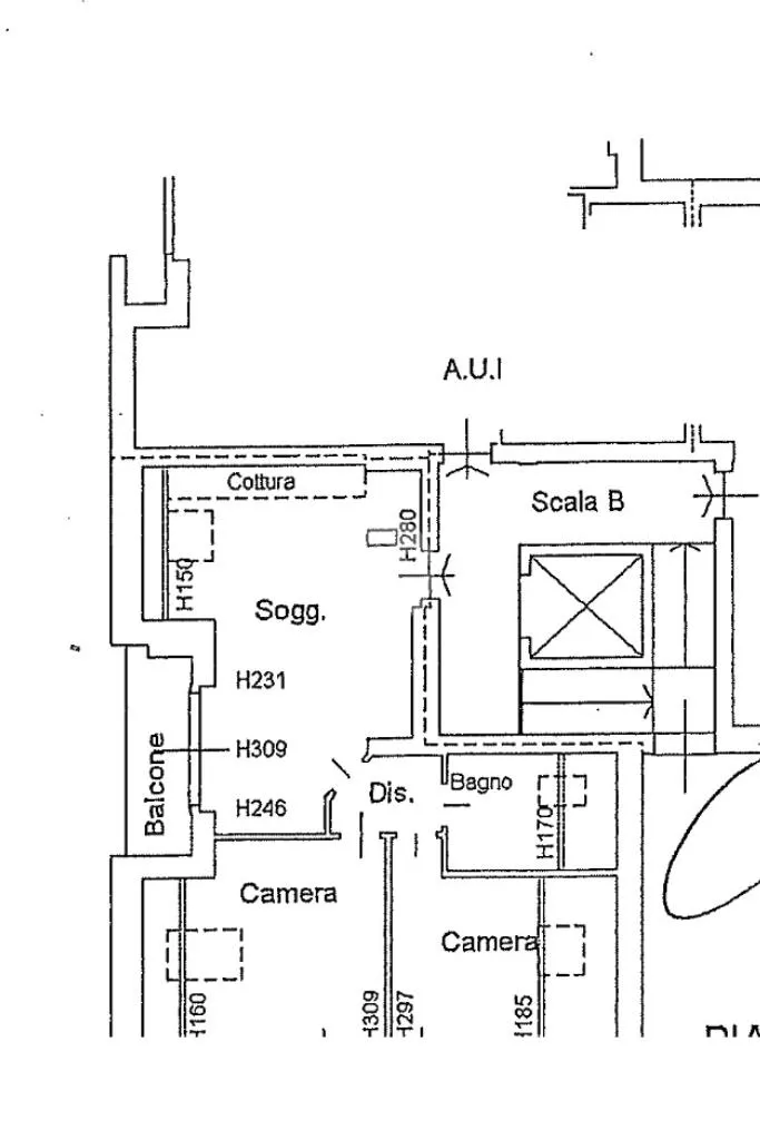 Plaan - Mansarded Apartment with Balcony in Uboldo