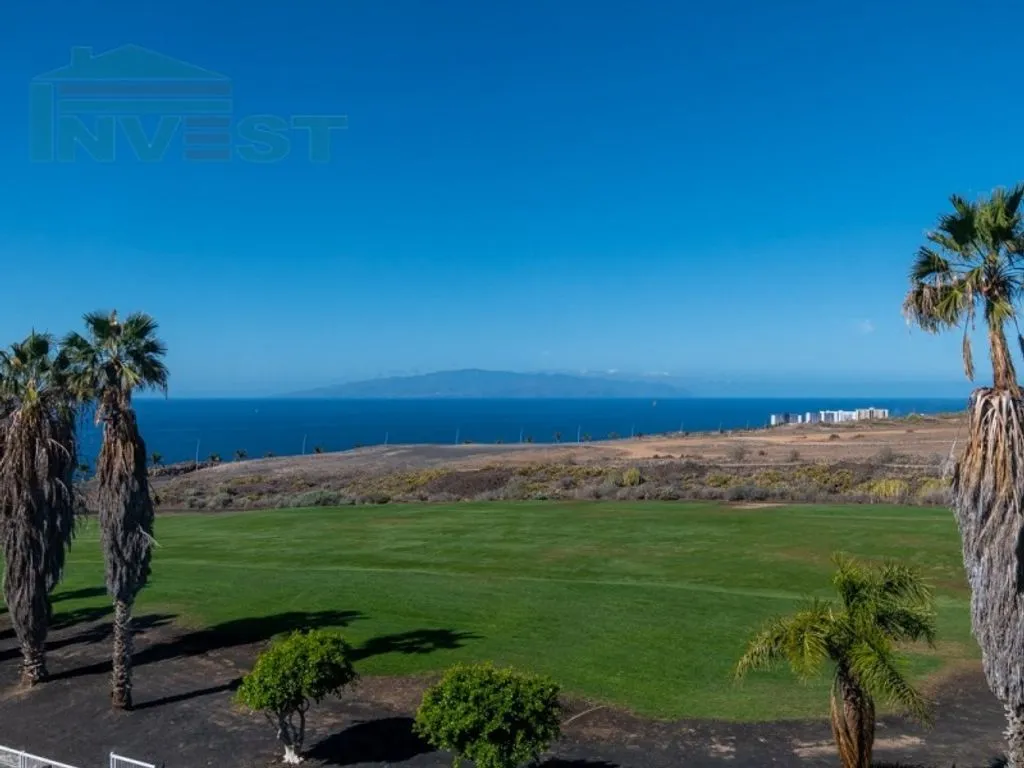 Jardin - Duplex with Golf Course Views in Adeje