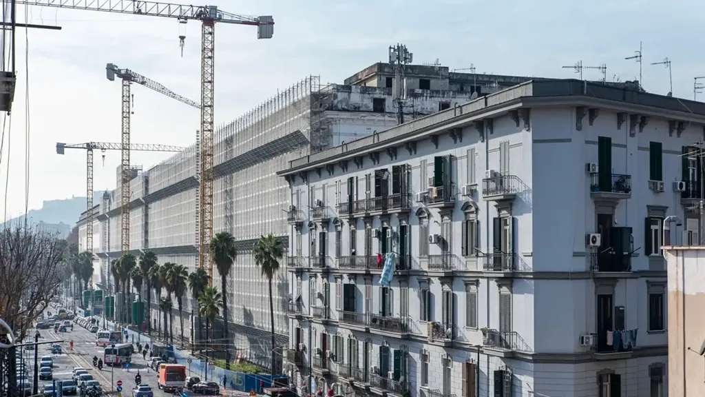 Välivaade - Bright Two-Bedroom Apartment in Naples