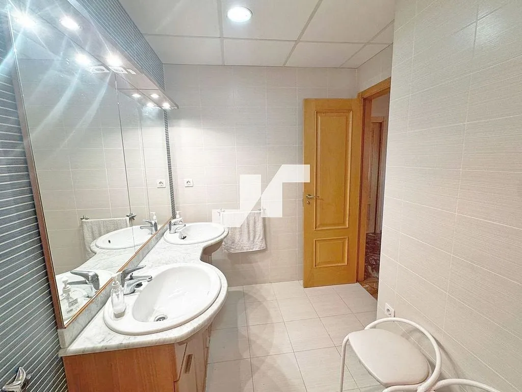 Vannitoad - Duplex with Terraces in Cariñena, Vila-real