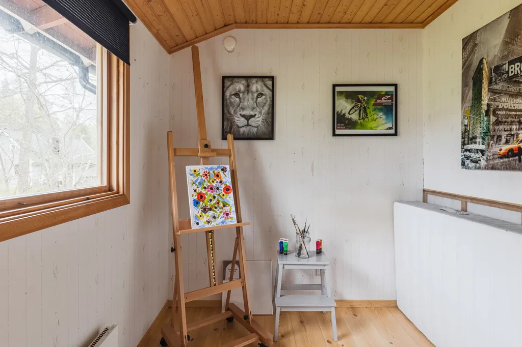 Bureau - Renovated House with Boat Access in Sandika