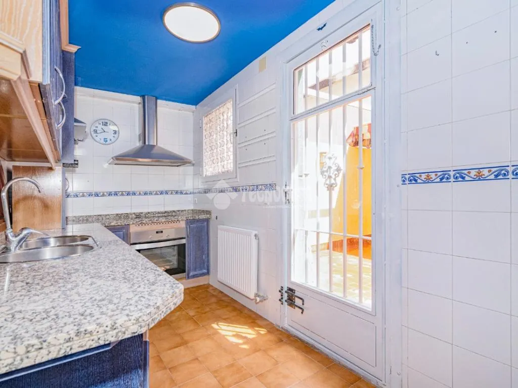 Cucina - Fully Renovated Duplex with Patio in Granada