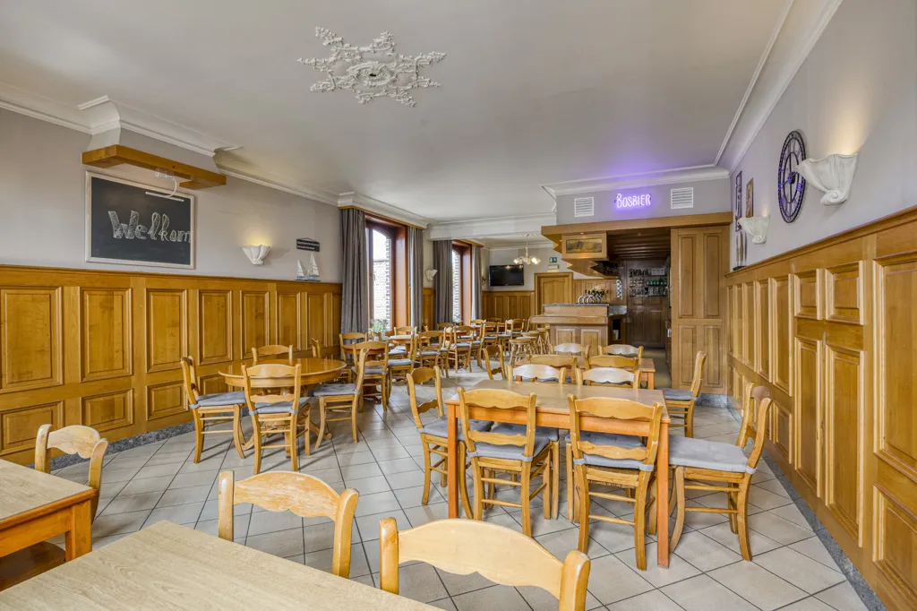 Sala da pranzo - Shop with Café and Grounds in Tongerlo