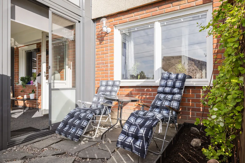 Terrass - Apartment with Green Terrace in Sundsvall