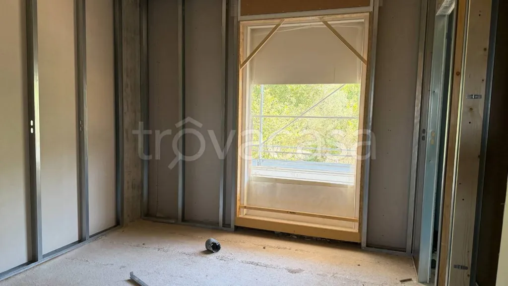 Rooms - Apartment with Large Terrace in Corciano
