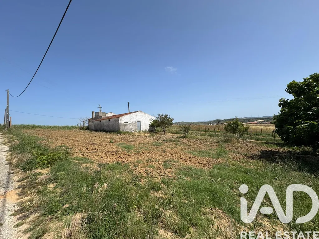 Garten - Rustic Land with Legalised Storage in Ponte do Rol