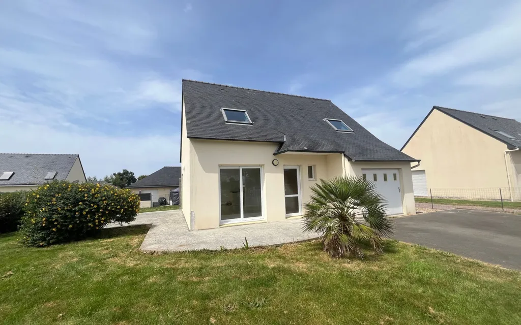 Esterno - 3-Bedroom House with Terrace in Plouigneau