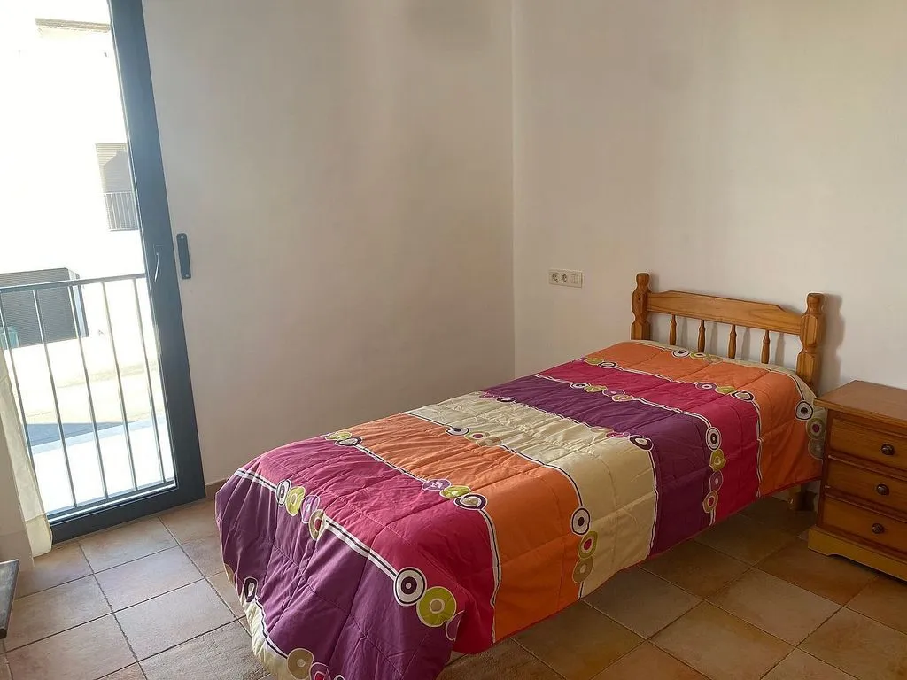 Bedrooms - Semi-detached House with Pool in Macenas