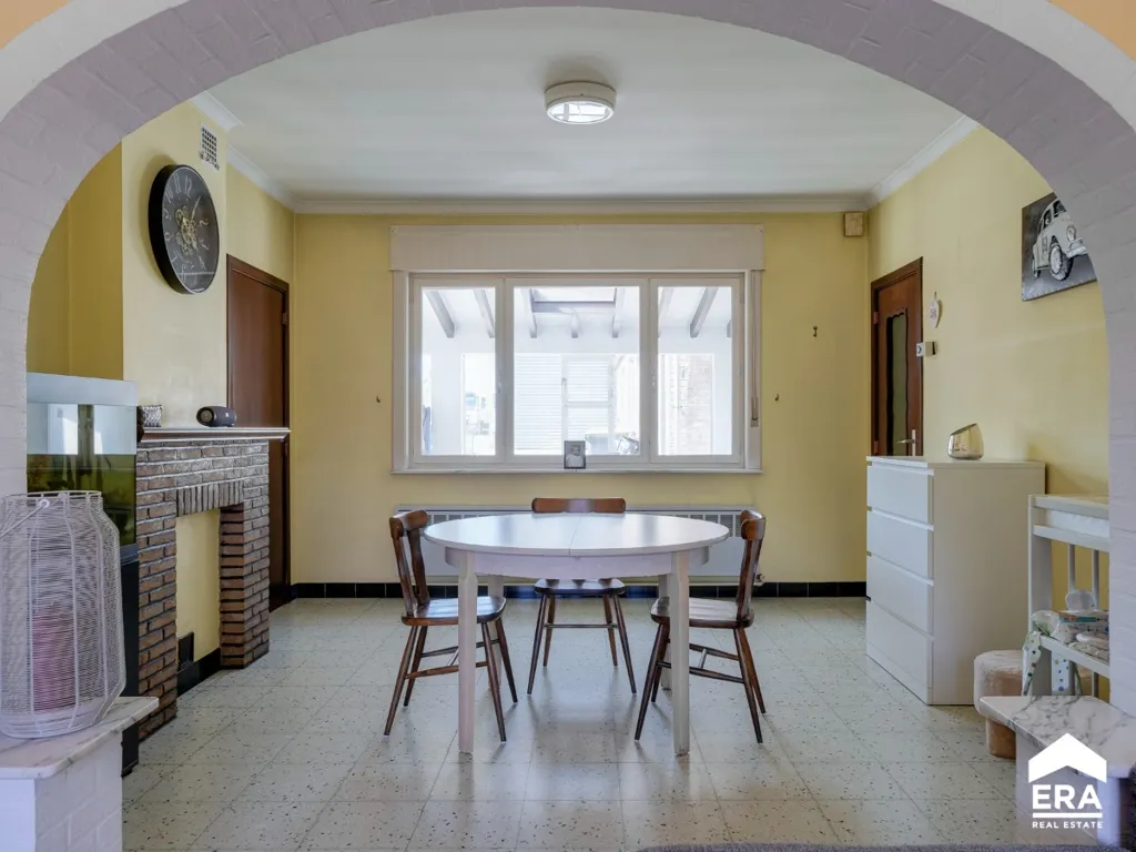Salle à manger - Maison Caractéristique avec Hangar à Geetbets