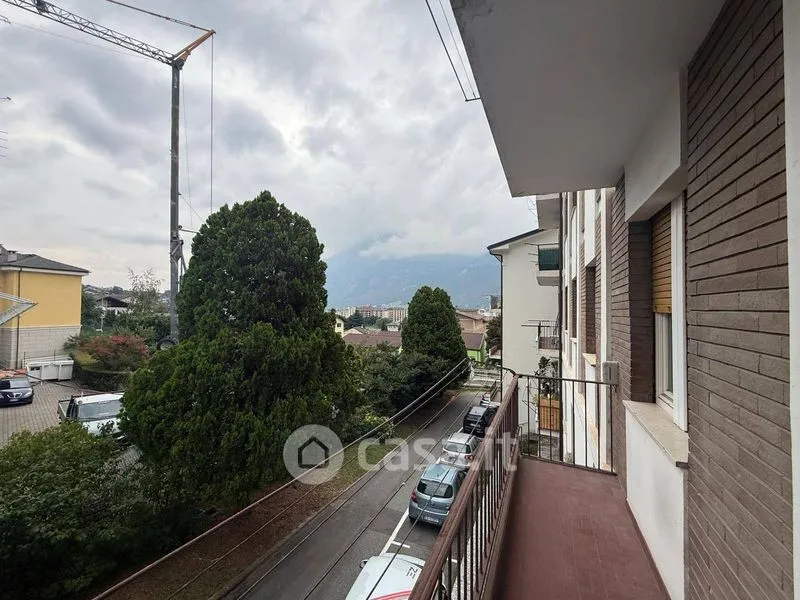 Rõdu - Apartment with West Terrace in Aosta
