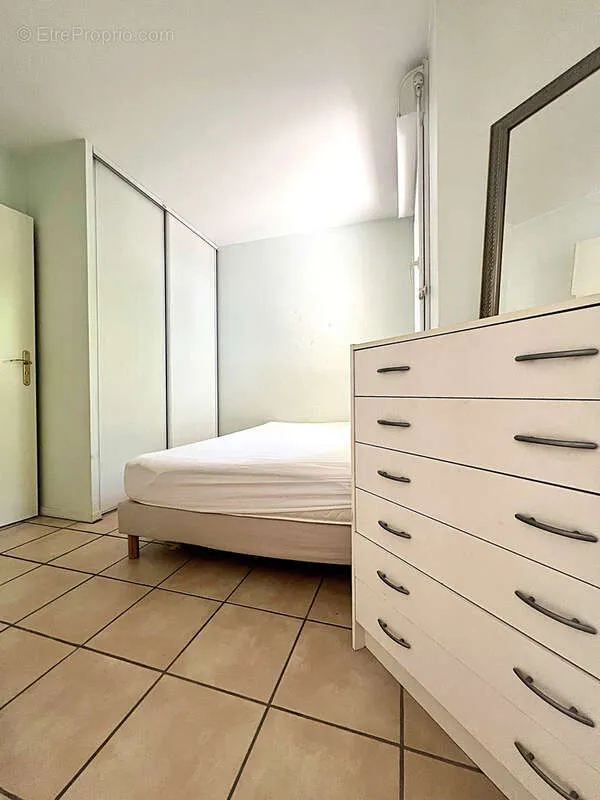2-toaline korter asukohas Magny-Le-Hongre