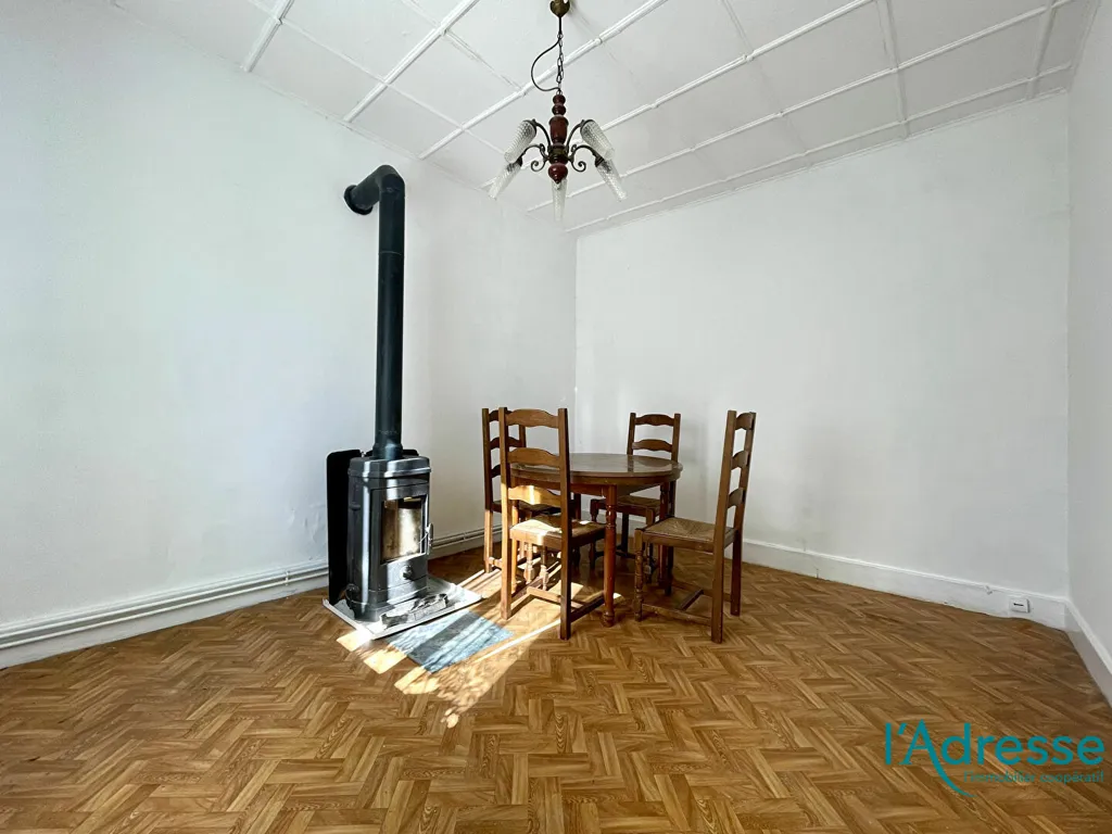Salle à manger - Maison Mitoyenne avec Dépendance à Wintzenheim