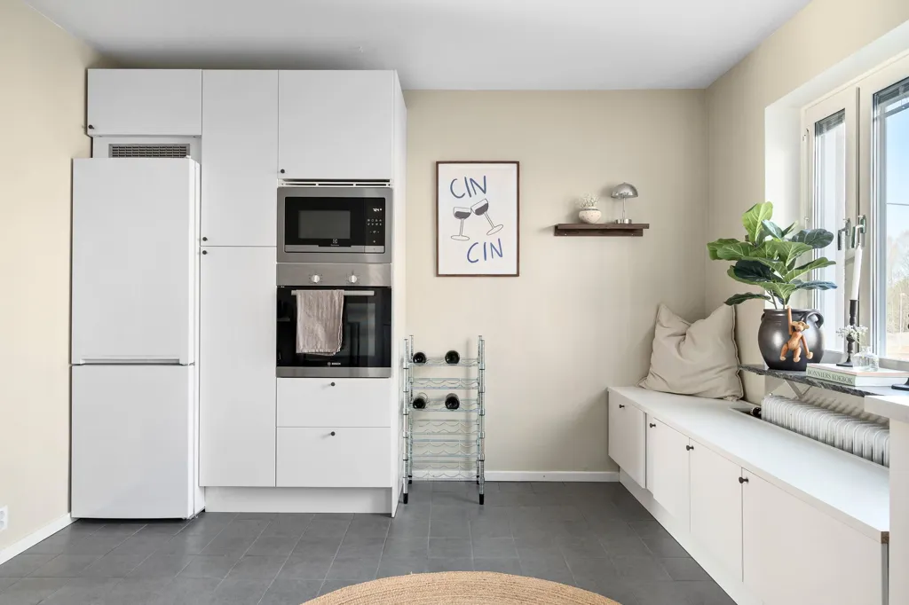 Cuisine - Apartment with Balcony in Getbergsvägen