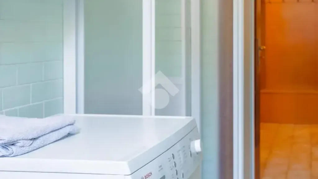 Utility Room - Student-Friendly Flat with Balcony in Milan