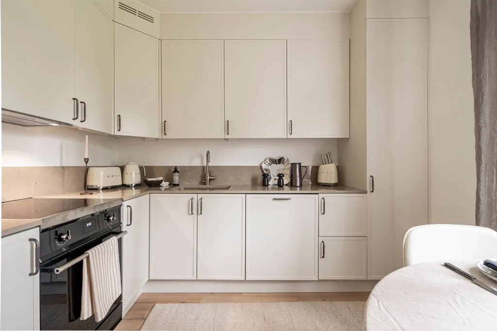 Cucina - Renovated Flat with Balcony in Västerås