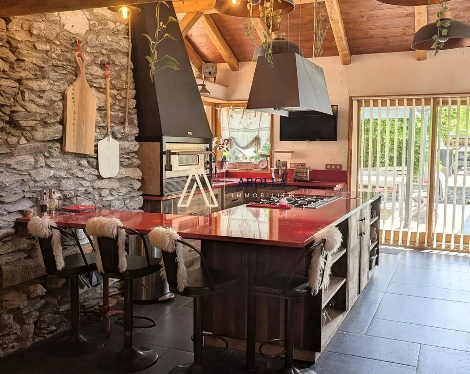 Cuisine - Chalet Luxueux avec Vue Montagne à Bourg-Saint-Maurice