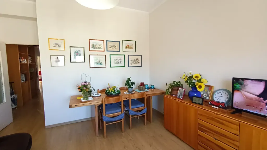 Elutuba - Modernised Apartment with Balcony in Ancona Centre
