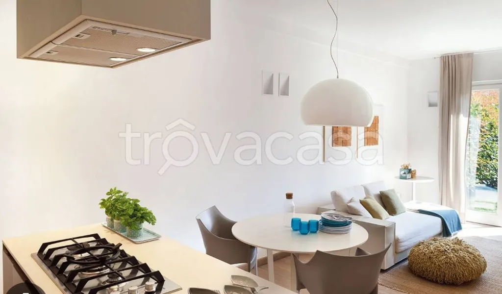 Cucina - Two-Storey Apartment with Pool in Latina