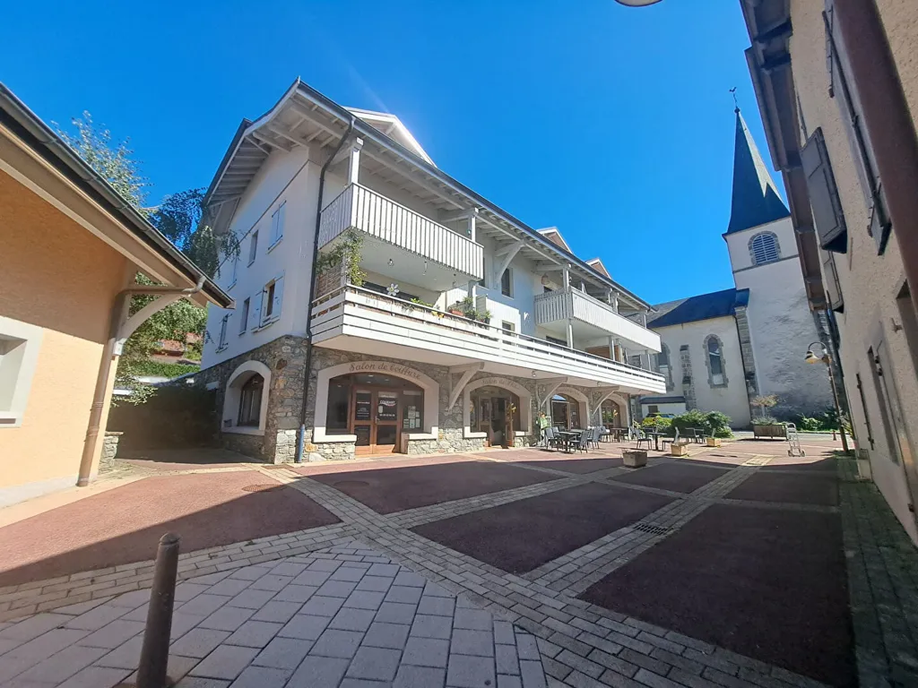 Välivaade - 3-Bed Flat with South Balcony in Lucinges