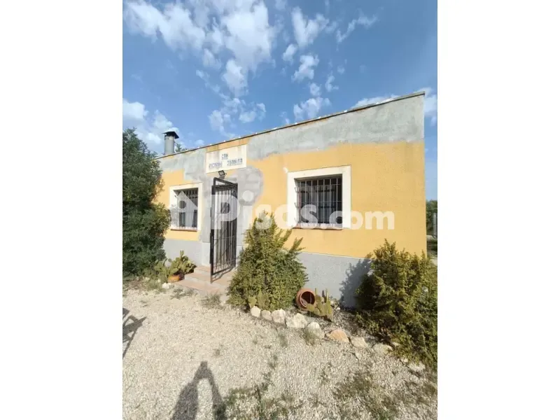 Välivaade - Rustic Finca with Sea Access in Lametlla de Mar