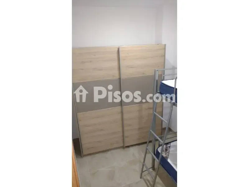 Camere da letto - Furnished Flat with Lift in Campanar