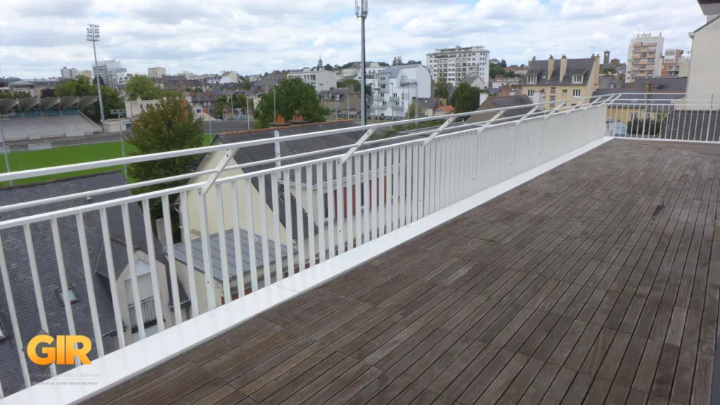 Balcon - Appartement 4 Pièces avec Terrasse à Rennes