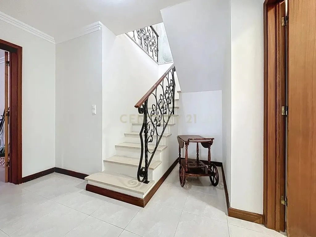 Pièces - Villa with Beach Access in Livramento