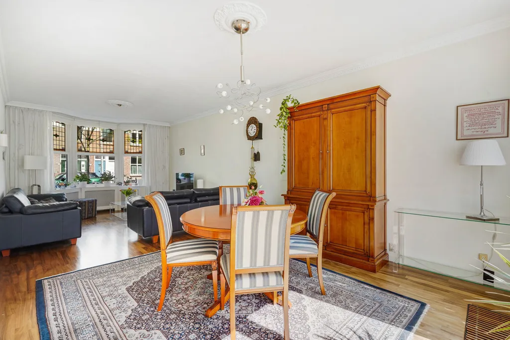 Salle à manger - 1920s Semi-detached House with Garden in Delft