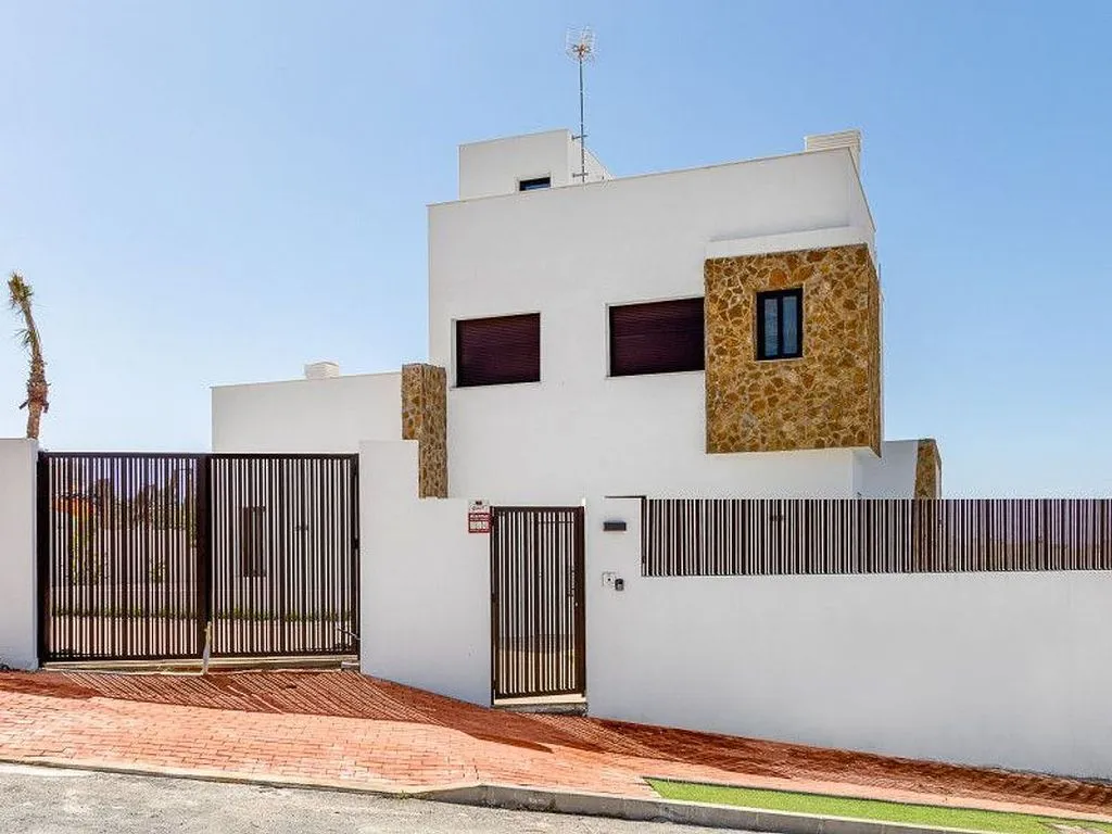 Exterior - Chalet with Pool and Terrace in Finestrat