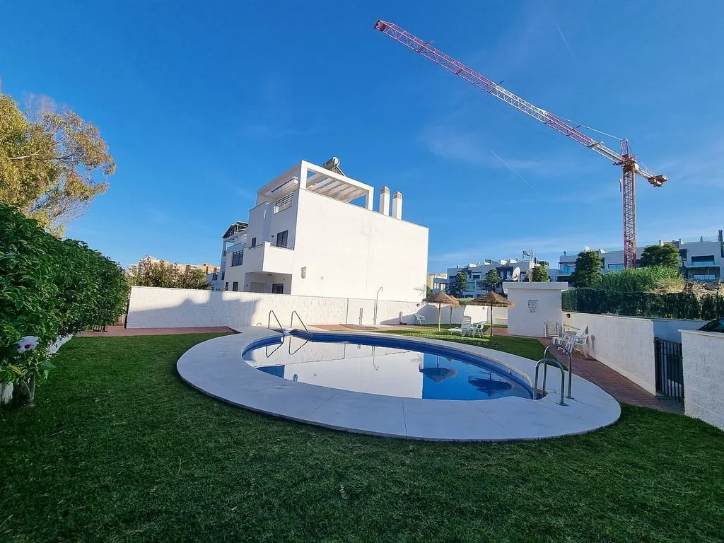 Pool - Pareado with Pool and Terrace in Torremolinos