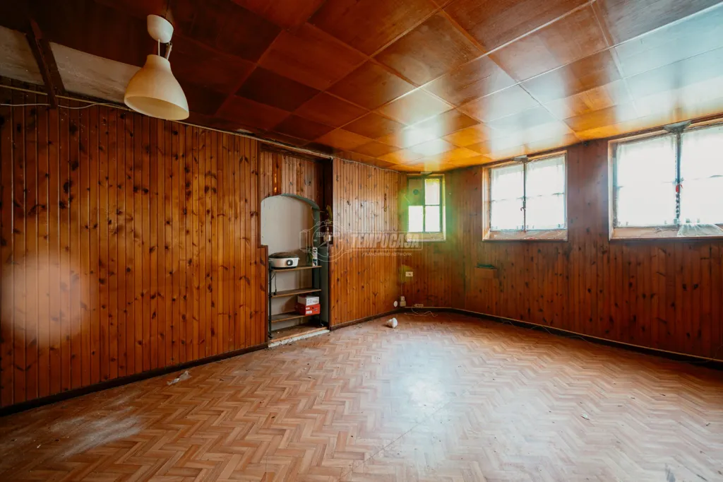 Toad - Two-Bedroom House with Garden in Vigevano Centre