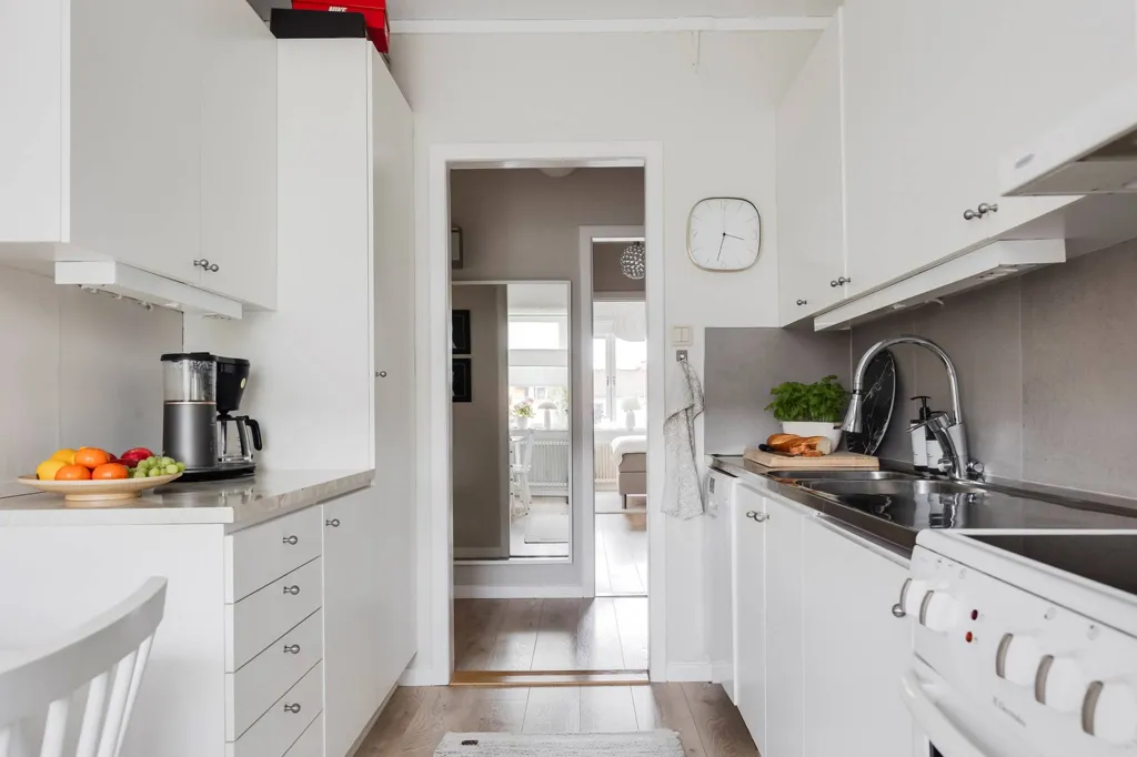 Köök - Apartment with Balcony in Södermalm