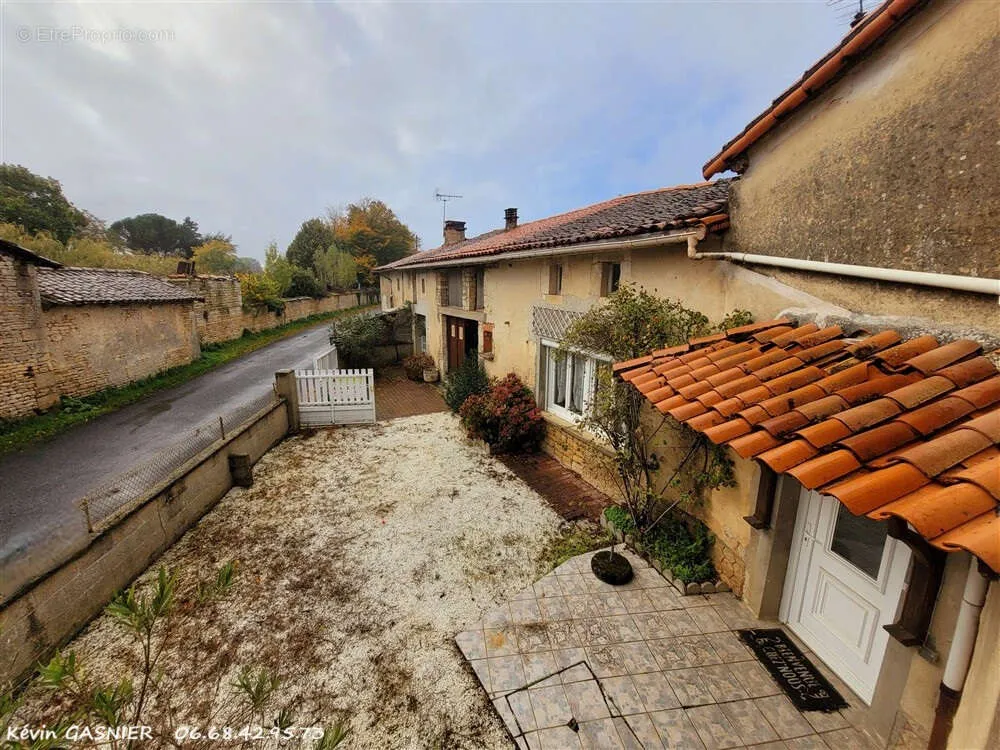 Jardin - Maison de Campagne avec Atelier à Montjean