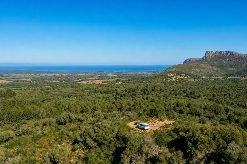 Õhuvaade - Large Estate with Agrotourism Project in Artà