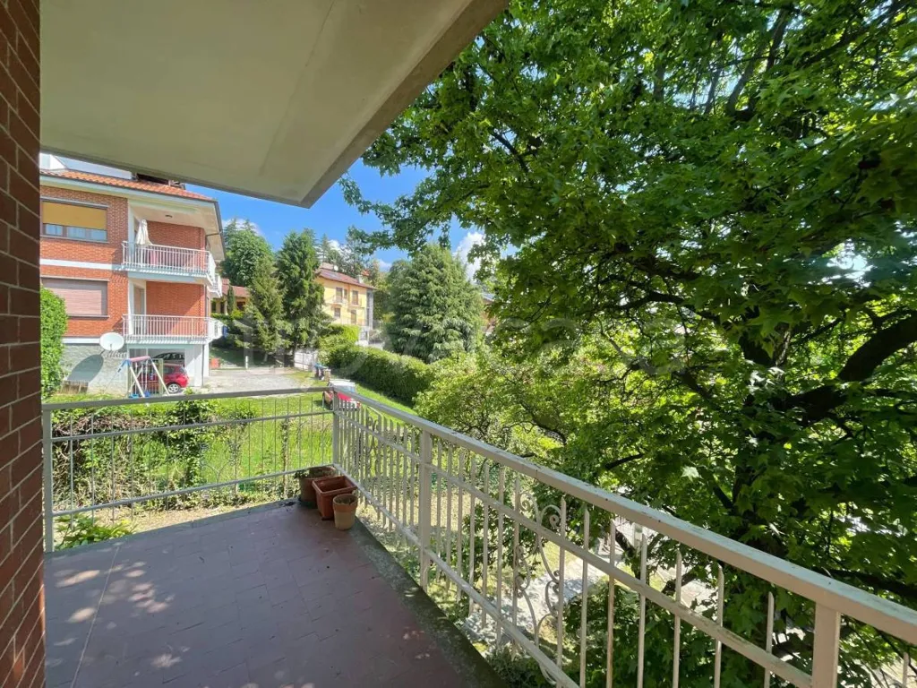 Balcon - Villa with Private Garden in Baldissero Torinese