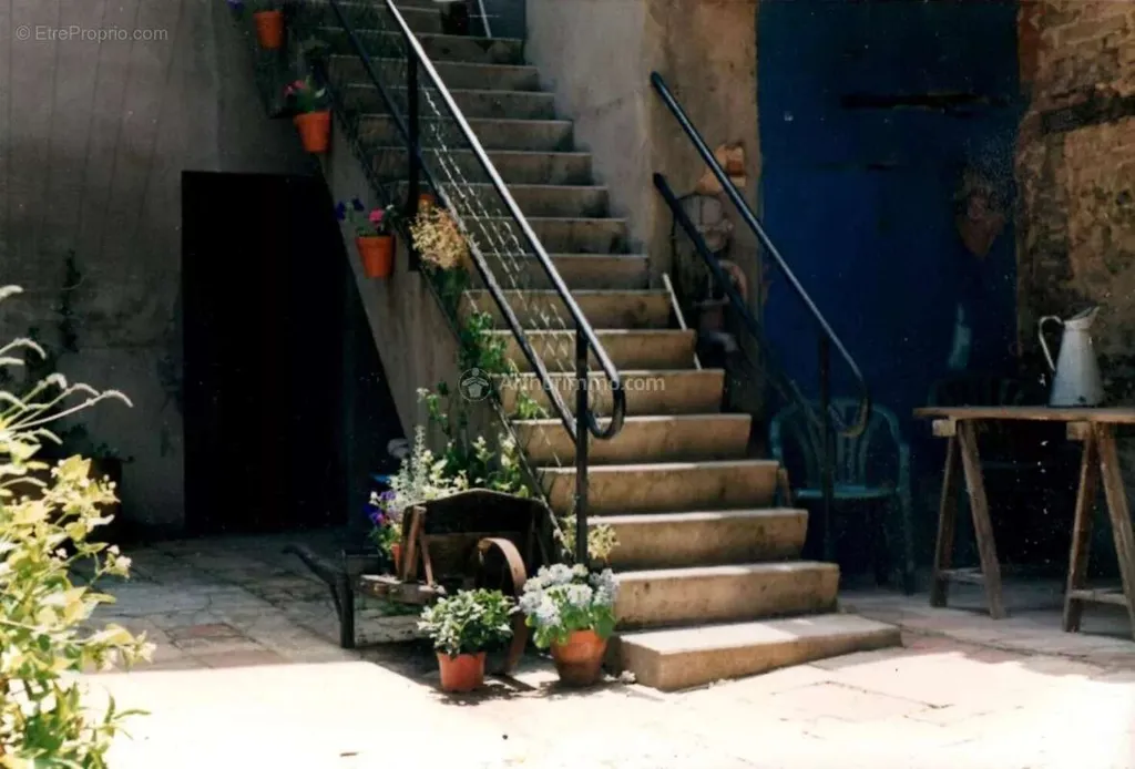 Rental Building in Gaillac Centre
