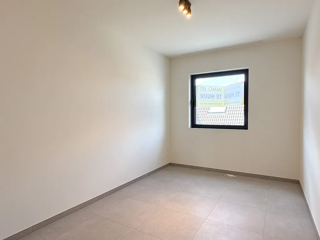 Pièces - Appartement Neuf avec Terrasse à Beveren