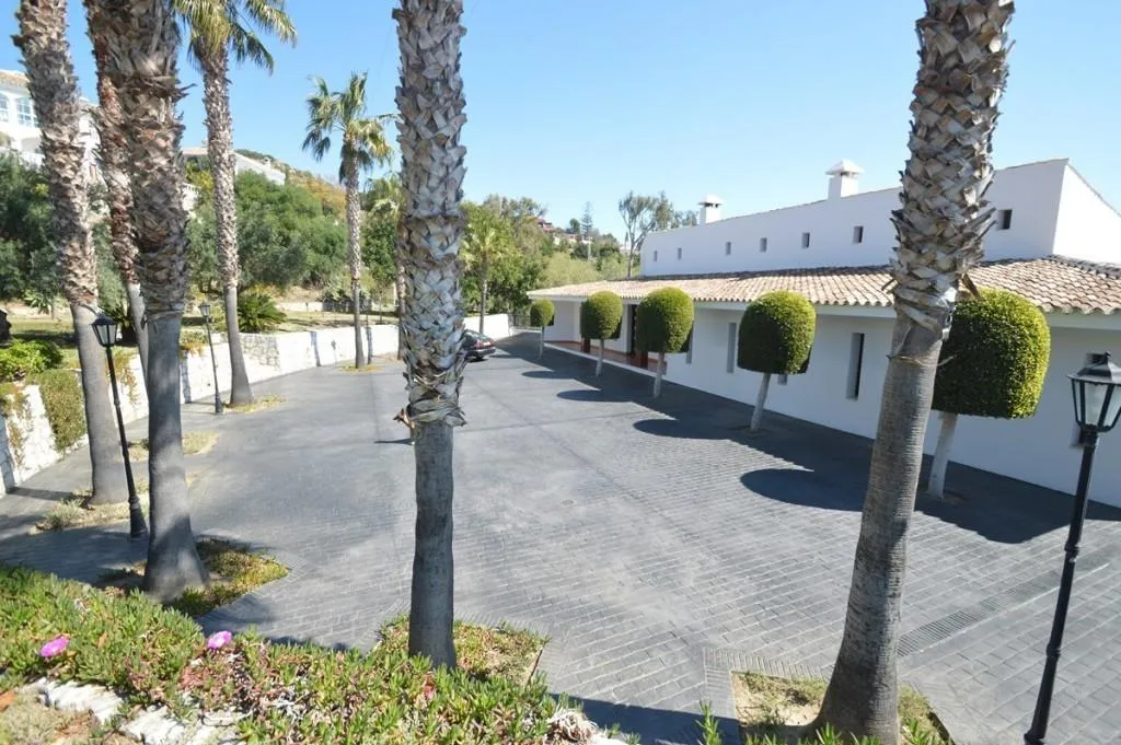 Välivaade - Villa with Sea Views in Benalmádena