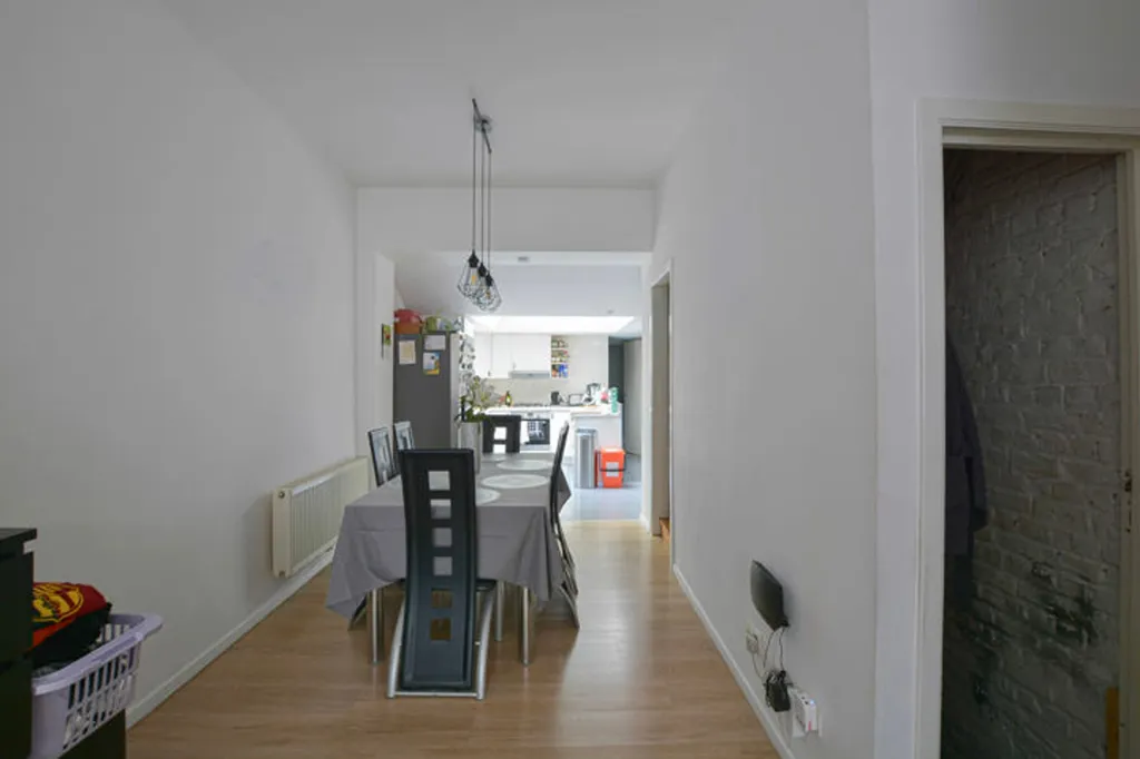 Salle à manger - Maison Bien Entretenue à Auderghem