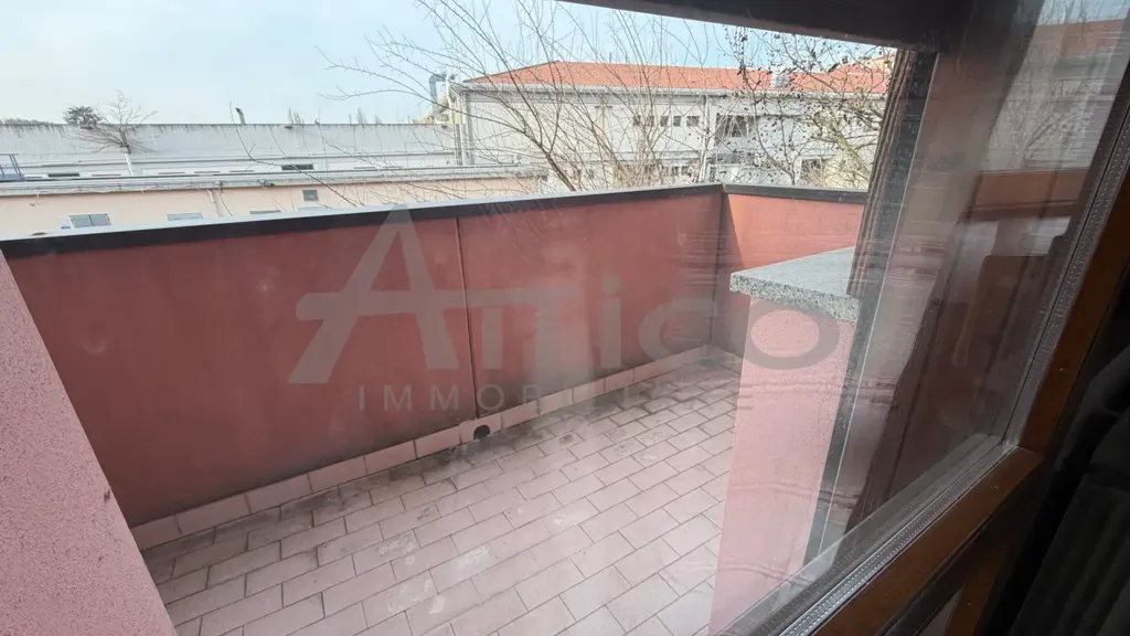 Rõdu - Spacious Apartment with Panoramic View in Rovigo