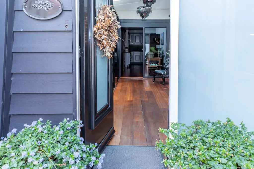 Entrée - Dual Dwelling with Office Space in Ochten